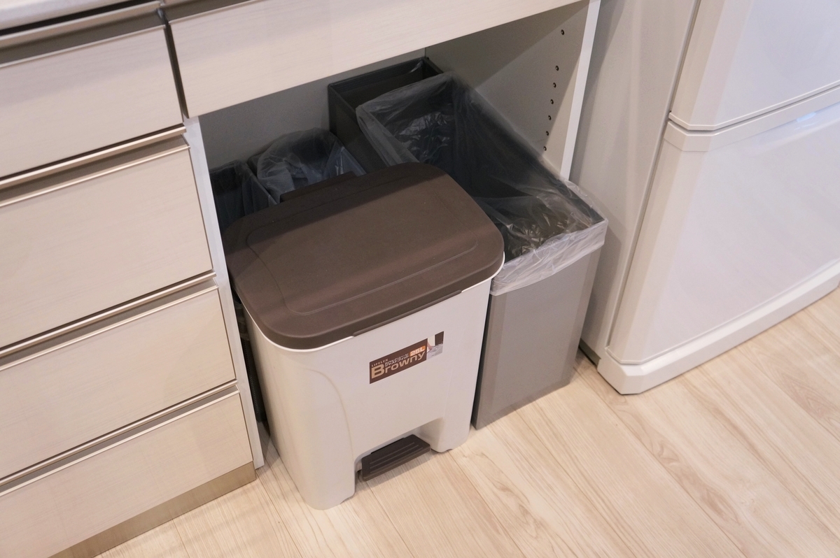 キッチンのゴミ箱問題を本気で考えた ゴミ箱の収納アイデアはこれだ むいむいのマイホームづくり